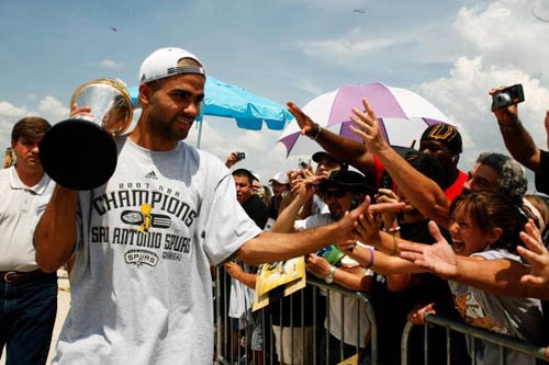 值与他对团 值与他对团